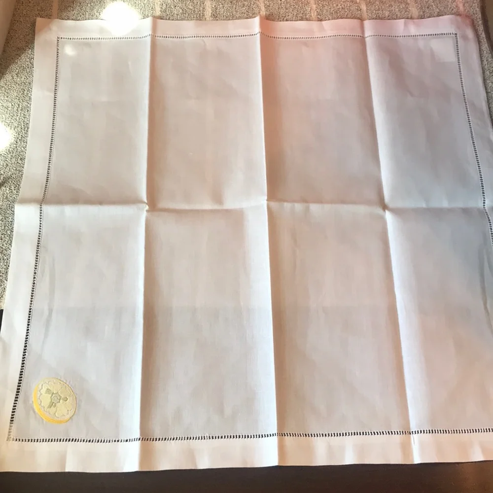 Williams Sonoma Embroidered Lemon Napkins